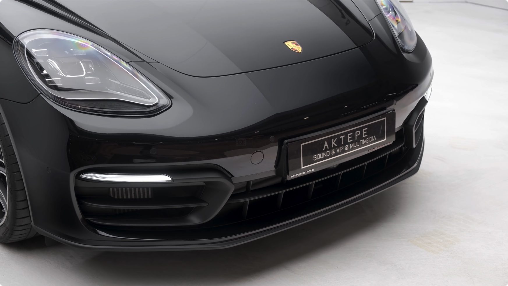 2021款保时捷帕拉梅拉Panamera 外观 内饰 轮毂 中控4K高清视频展示 第2张 2021款保时捷帕拉梅拉Panamera 外观 内饰 轮毂 中控4K高清视频展示 第2张